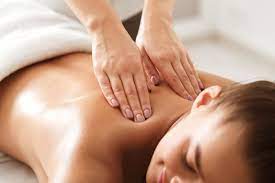 Deep tissue full body man massage in Dubai