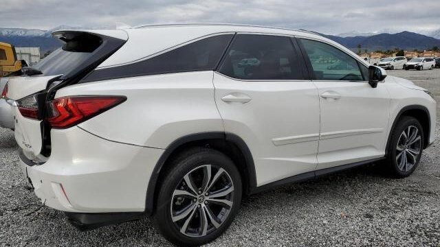 2022-Lexus-RX-JTJHZKFA4N2041244-3-1