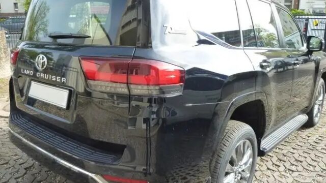 Toyota-Land-Cruiser-LC-2023